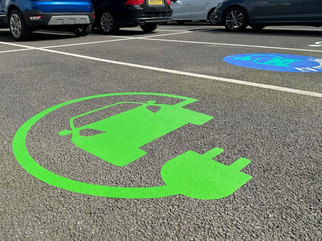 EV-Symbol-B-Car-Park-Marking-3