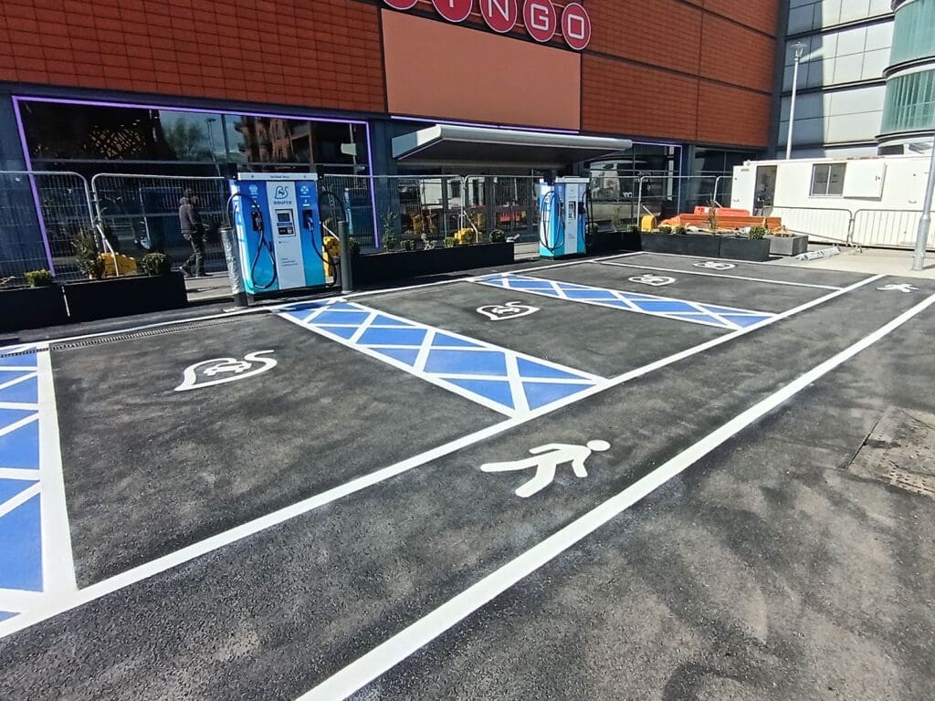 Source-EV-Bays-6